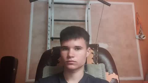 Snapshot of arvyn_ chatting on 04/12/26, 08:52 Denis online show from 04/12/26, 08:52