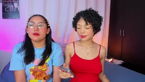 Snapshot of ary_and_kel chatting on 03/31/26, 12:12 Ariana and Kelsieh online show from 03/31/26, 12:12