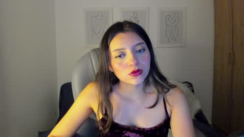 Snapshot of ary_cam230 chatting on 01/14/25, 01:58 Zahaara online show from 01/14/25, 01:58