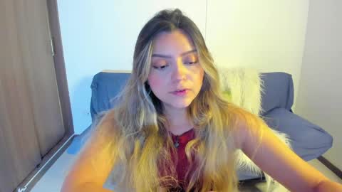 Snapshot of ary_cam230 chatting on 04/05/26, 10:51 Zahaara online show from 04/05/26, 10:51