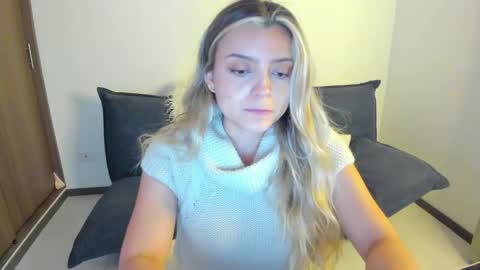 Snapshot of ary_cam230 chatting on 05/12/26, 11:02 Zahaara online show from 05/12/26, 11:02