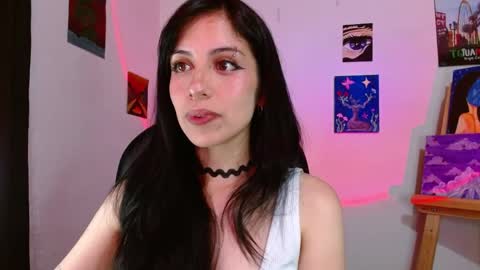 Snapshot of ary_pieerce chatting on 05/28/26, 11:13 Independent Model online show from 05/28/26, 11:13