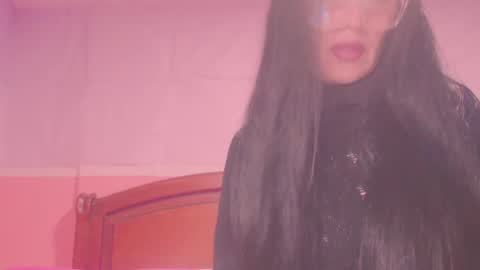 Snapshot of ary_z chatting on 01/23/25, 04:09 Ary online show from 01/23/25, 04:09