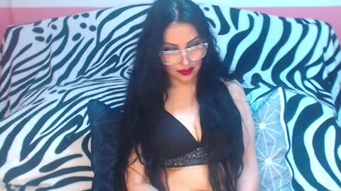 Snapshot of ary_z chatting on 03/05/26, 11:45 Ary online show from 03/05/26, 11:45