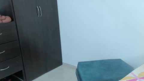 Snapshot of arya_nahalii chatting on 09/12/25, 04:07 Ana online show from 09/12/25, 04:07