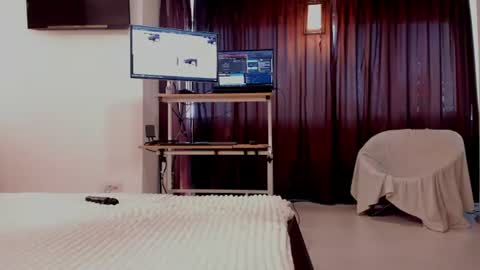 Arianacustom videos available for sale try my special  vibes 112233111222333 private copy at request online show from 06/18/26, 07:30