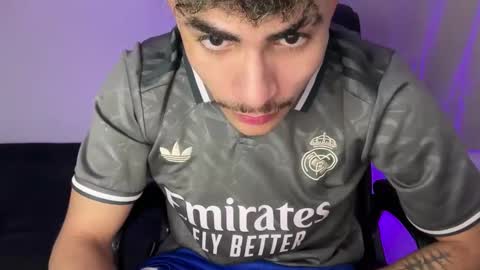 Snapshot of arzu_08 chatting on 02/04/26, 03:18 arzu_08 online show from 02/04/26, 03:18