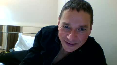 Snapshot of as660660 chatting on 11/23/25, 11:15 as660660 online show from 11/23/25, 11:15