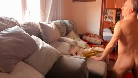 Snapshot of ascbi chatting on 03/09/25, 09:57 Troy online show from 03/09/25, 09:57