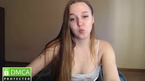 Snapshot of asela_dioli chatting on 09/28/25, 03:06 Kristi your good friend with benefits online show from 09/28/25, 03:06