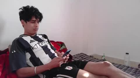 ash2730 online show from 02/10/26, 09:57