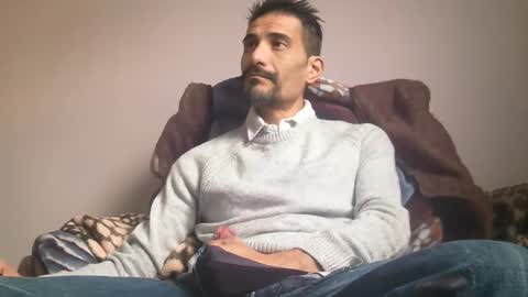 Snapshot of ash590 chatting on 12/15/25, 08:40 Ash590 online show from 12/15/25, 08:40