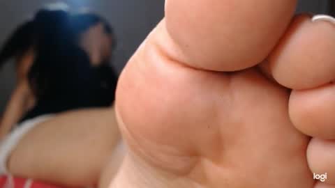 Snapshot of ash_nicefeet chatting on 01/15/26, 04:39 ashley online show from 01/15/26, 04:39