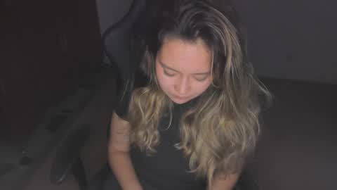 ash_smith1 online show from 02/24/26, 10:52