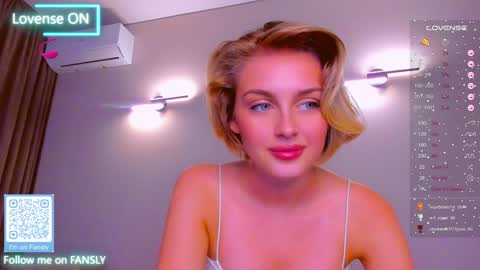 Snapshot of ashbunny_ chatting on 01/26/25, 07:31 your pretty Ashley online show from 01/26/25, 07:31