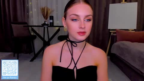 Snapshot of ashbunny_ chatting on 02/14/25, 05:14 your pretty Ashley online show from 02/14/25, 05:14