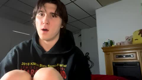 Snapshot of ashbuyersss chatting on 02/03/25, 06:24 ashbuyersss online show from 02/03/25, 06:24