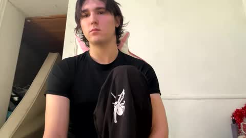 Snapshot of ashbuyersss chatting on 02/05/25, 05:20 ashbuyersss online show from 02/05/25, 05:20