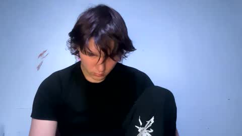 Snapshot of ashbuyersss chatting on 02/11/25, 02:46 ashbuyersss online show from 02/11/25, 02:46