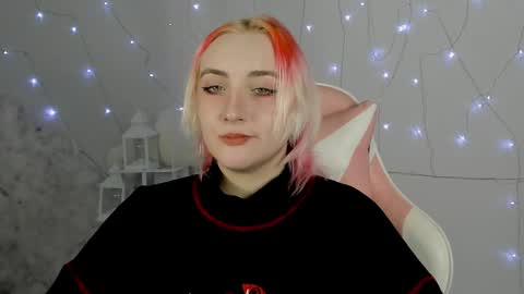 Snapshot of asheluck chatting on 01/26/25, 08:23 AshleyAshe  online show from 01/26/25, 08:23