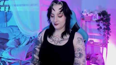 Snapshot of asheluck chatting on 10/08/25, 10:40 AshleyAshe  online show from 10/08/25, 10:40