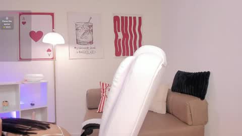   online show from 05/08/26, 12:21