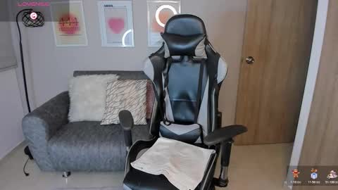 A S H L E Y online show from 01/10/26, 10:36