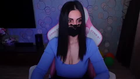 Snapshot of ashley__cooper__ chatting on 03/30/26, 05:30 Yasmina online show from 03/30/26, 05:30