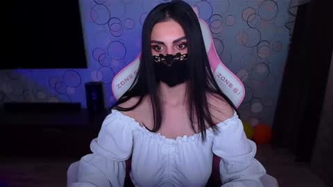 Snapshot of ashley__cooper__ chatting on 03/31/26, 04:02 Yasmina online show from 03/31/26, 04:02