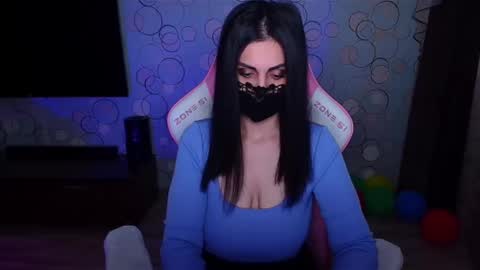 Snapshot of ashley__cooper__ chatting on 04/05/26, 04:53 Yasmina online show from 04/05/26, 04:53