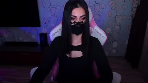 Snapshot of ashley__cooper__ chatting on 04/16/26, 04:24 Yasmina online show from 04/16/26, 04:24