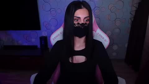 Snapshot of ashley__cooper__ chatting on 04/24/26, 04:04 Yasmina online show from 04/24/26, 04:04