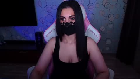 Snapshot of ashley__cooper__ chatting on 05/20/26, 05:02 Yasmina online show from 05/20/26, 05:02