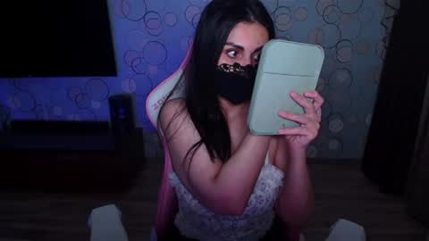 Snapshot of ashley__cooper__ chatting on 07/01/26, 04:14 Yasmina online show from 07/01/26, 04:14