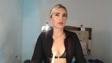 ashley__tylor online show from 03/12/25, 02:09