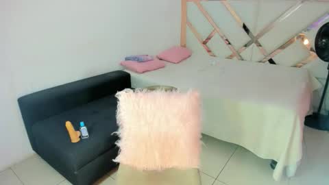 Snapshot of ashley_alexa chatting on 02/26/26, 05:06 ashley_alexa online show from 02/26/26, 05:06