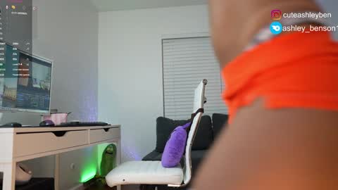 ashley  online show from 01/14/25, 02:40