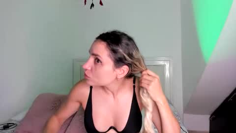 ashley_blair online show from 04/05/26, 10:51