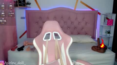 Ashley online show from 10/18/25, 10:21