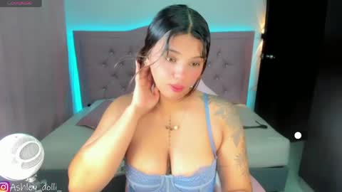 Snapshot of ashley_dolll chatting on 05/18/26, 09:09 Ashley online show from 05/18/26, 09:09