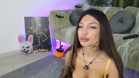 ashley_is_heree online show from 10/22/25, 06:13