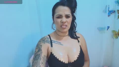 ashley_joyx_ online show from 05/12/26, 04:20