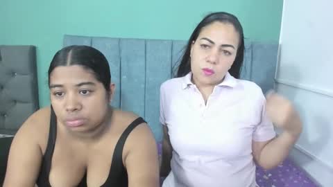 Snapshot of ashley_love12 chatting on 03/24/26, 12:32 ashley online show from 03/24/26, 12:32