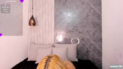 ashley_miller26 online show from 05/21/26, 10:44
