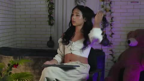 Snapshot of ashley_winhouse chatting on 09/25/25, 08:18 ashley_winhouse online show from 09/25/25, 08:18