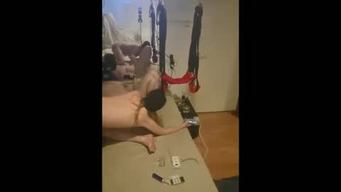 Snapshot of ashleyandtommy1 chatting on 04/06/26, 04:10 ashleyandtommy online show from 04/06/26, 04:10