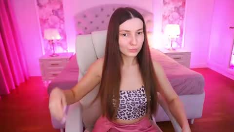 ashleybaee online show from 06/19/26, 12:20