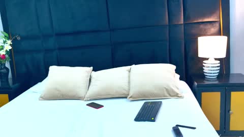 Snapshot of ashleygingerr chatting on 01/16/26, 07:51 Im Ashley online show from 01/16/26, 07:51