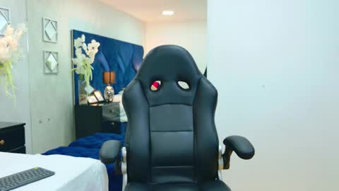 Snapshot of ashleygingerr chatting on 02/03/26, 08:58 Im Ashley online show from 02/03/26, 08:58