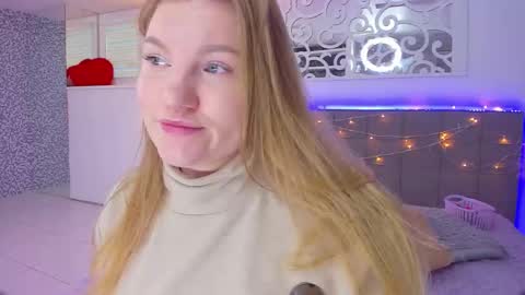 AshleyJonse online show from 12/15/25, 06:17